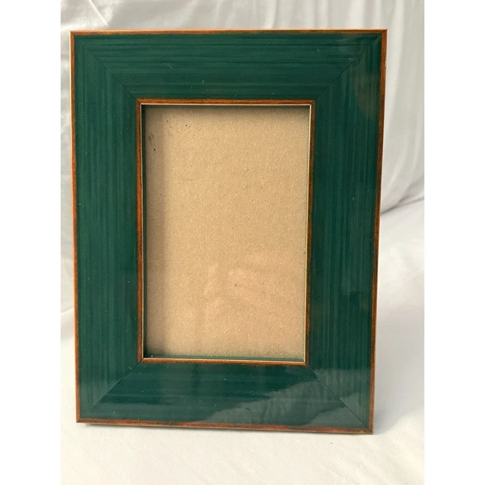 Martin Aborn Frame Green Lacquer Reeded Gold Trim Embossed Back Italy 9x7